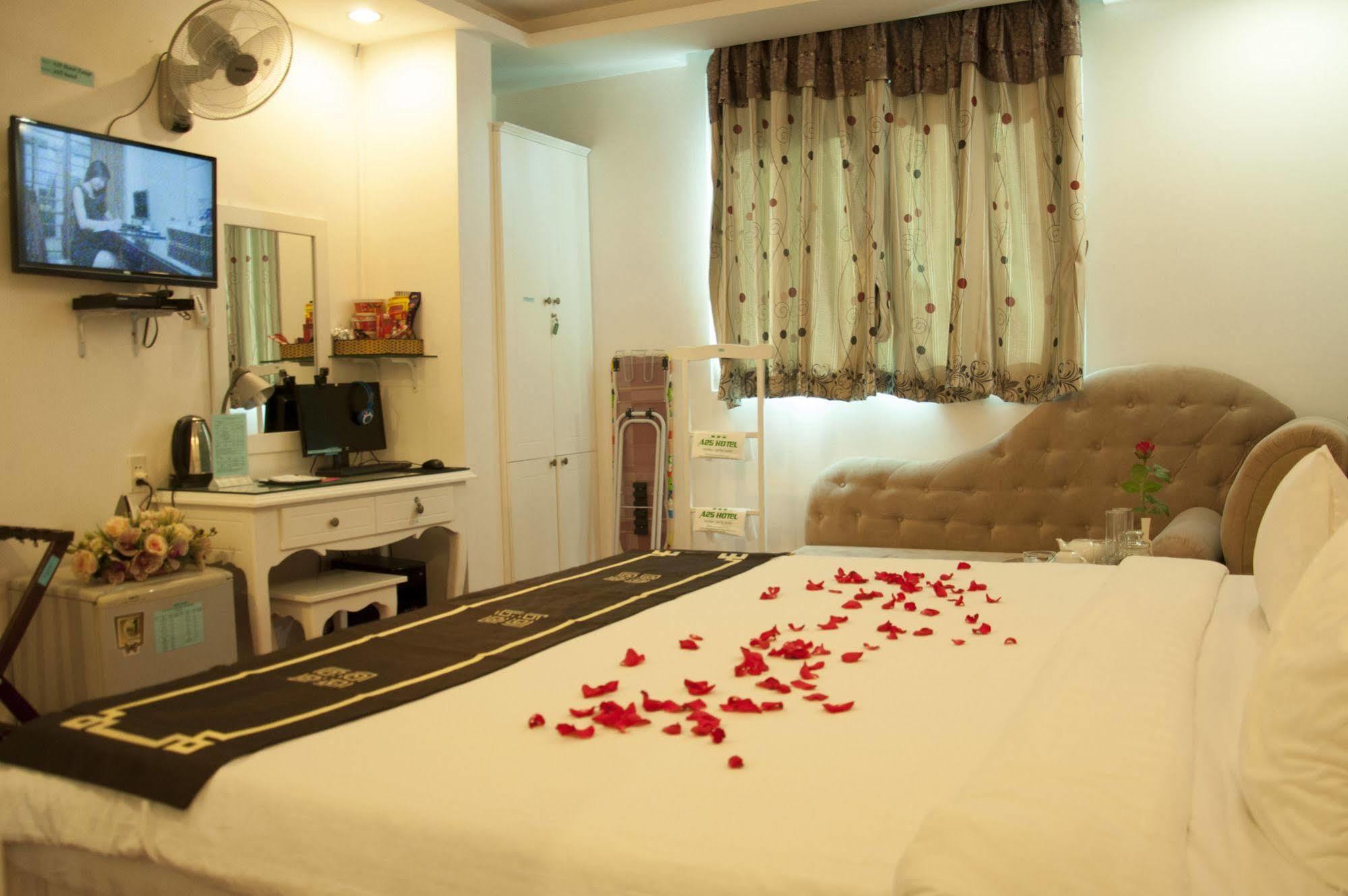 A25 Hotel - 274 De Tham Ho Chi Minh-stad Buitenkant foto